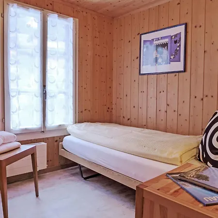 Central-2 By Interhome