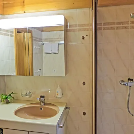 Daire Central-2 By Interhome *